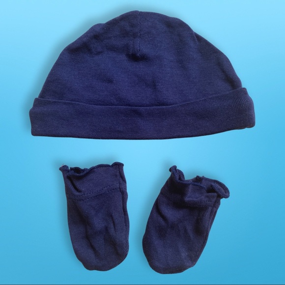 Carters 3m matching sets bundle - Picture 16 of 16